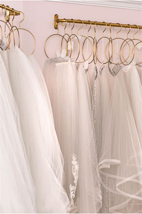 Bridal gown artistry: How to pick a style that truly defines your elegance?