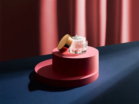 SEEN Group Beauty Photography - Cosmetic Products Photography by Lux