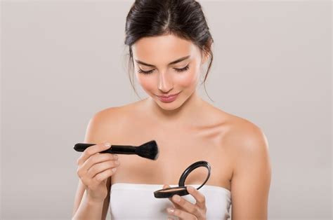 A step-by-step guide to achieving the perfect makeup base | Life-style ...