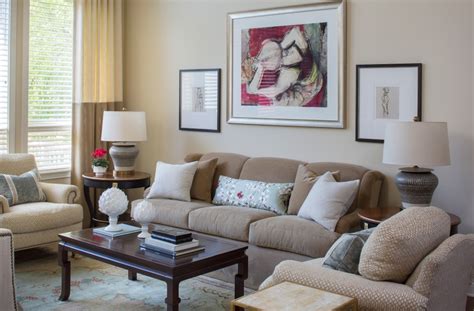 6 Tips to Starting a Beautifully Curated Art Collection