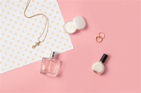 Premium Photo | Flat lay of beauty concept with accessories