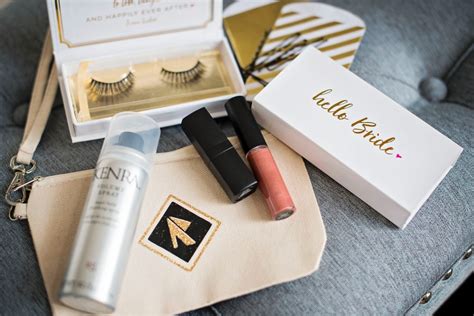 Bride's Touch Up Bag - Jessica Roop Beauty and Boudoir