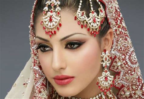 Best Waterproof Makeup For Your Wedding Day Step By Step