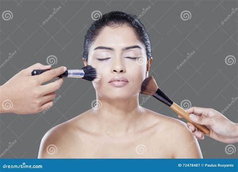 Makeup Artist Hands Applying Makeup Stock Image - Image of hair ...