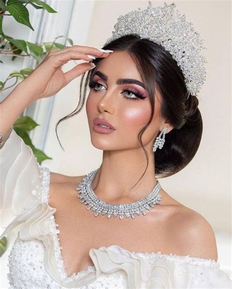 Discover Your Unique Makeup Style