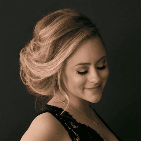 28 Elegant And Timeless Hairstyles - Inspiring Hairstyles