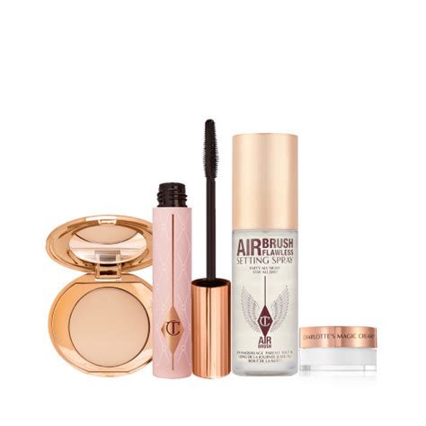 Wedding Makeup Touch Up Kit | Saubhaya Makeup