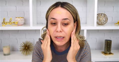 Quick and Easy Makeup Routine for Beginners | Upstyle