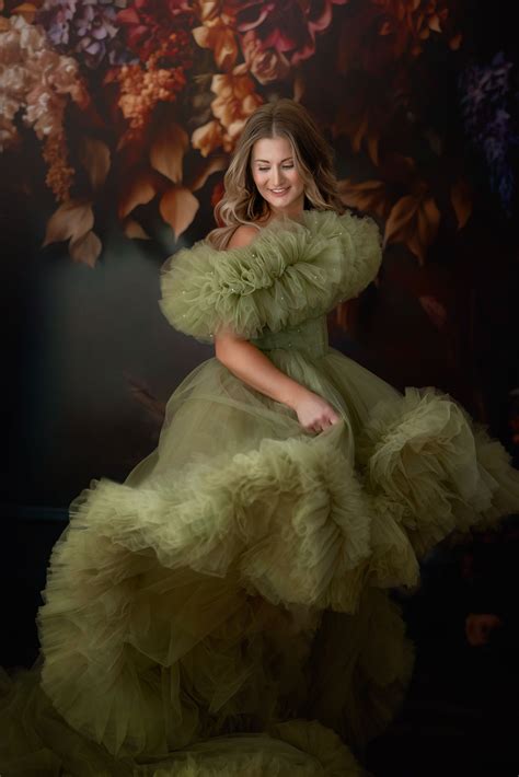 Achieve a perfect fit for your bespoke special occasion dress?