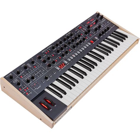 Sequential Trigon-6 6-Voice Polyphonic Analog Synthesizer