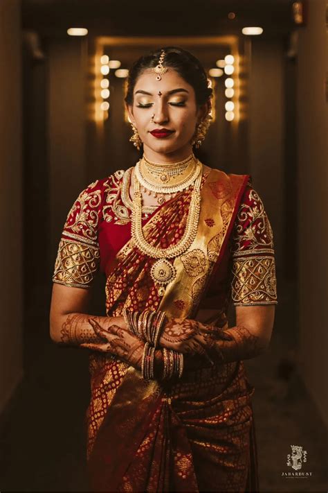 Bridal makeup artistry: How to ensure lasting elegance for stunning photos?