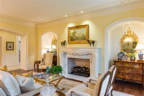 6 Tips to Starting a Beautifully Curated Art Collection